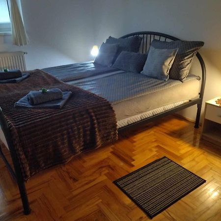 Ferienwohnung Dora Apartman Palić Exterior foto