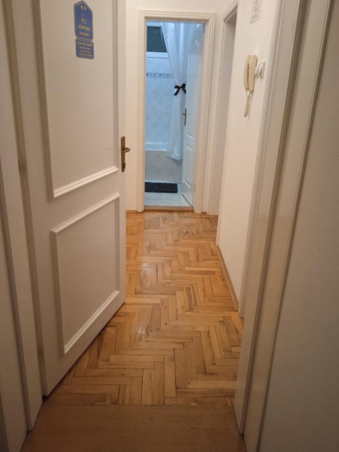 Ferienwohnung Dora Apartman Palić Exterior foto