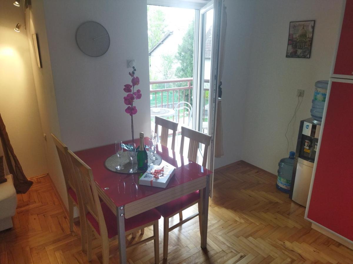 Ferienwohnung Dora Apartman Palić Exterior foto