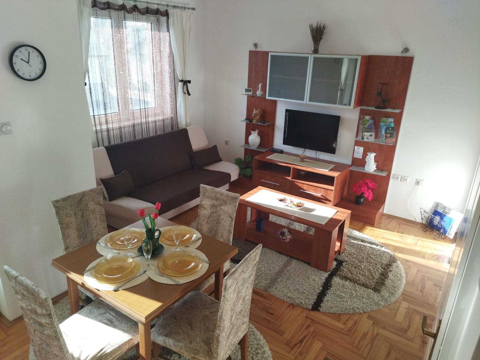 Ferienwohnung Dora Apartman Palić Exterior foto