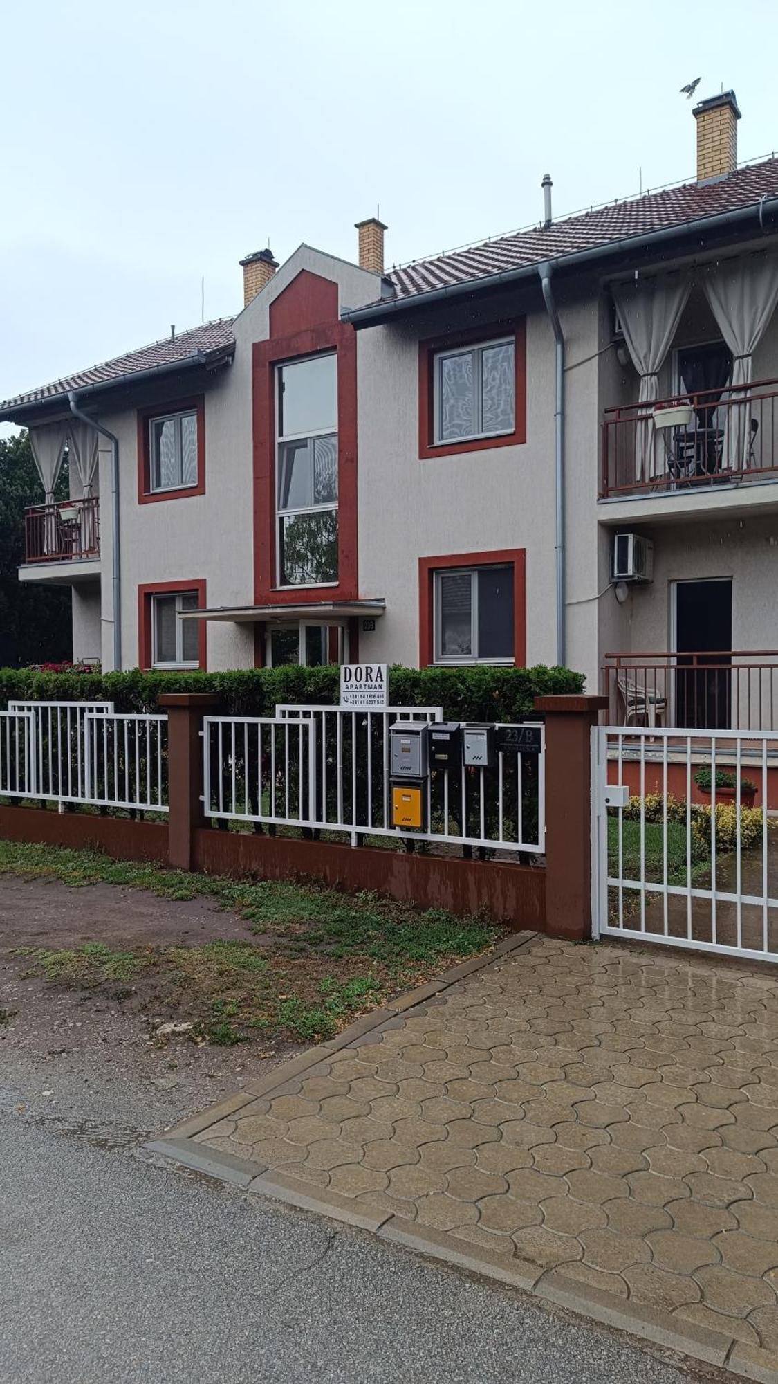 Ferienwohnung Dora Apartman Palić Exterior foto